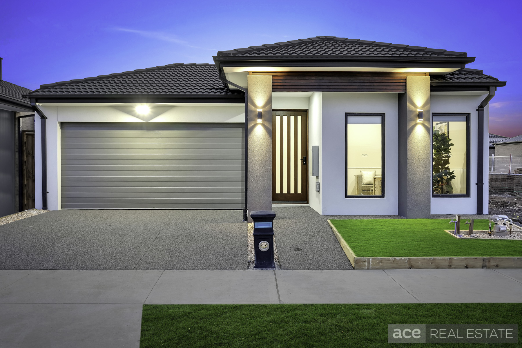 15 Cosgrove Street TARNEIT VIC